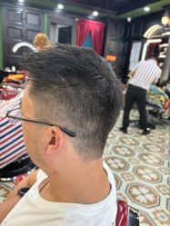 -豪帅男士理容馆