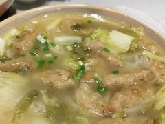 -渝是乎川渝小炒(新世界百货望京店)