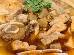 -沙胆彪炭炉牛杂煲(上海日月光广场店)