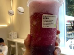 -奈雪的茶(华侨城创意园店)