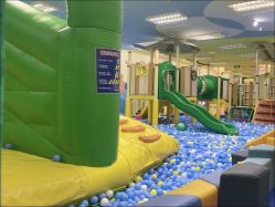 -莫莉幻想儿童乐园(武汉经开永旺店)