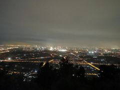 -鬼笑石后山停车场