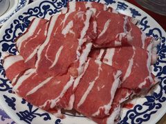 东镇肥牛-东镇老火锅(长春路首店)