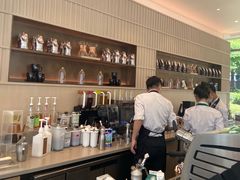 -星巴克(西藏路店)