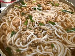 小碗肥瘦-正宗杨记普洱酸醋米线(总店)