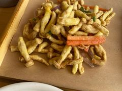 翠花炸鲜蘑-关东小磨东北菜(上海长风大悦城店)