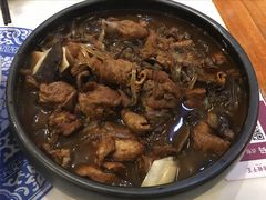 小鸡炖粉条-东方饺子王(新奥购物中心店)