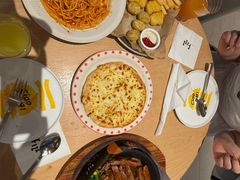 -菲滋意式餐厅(富阳东方茂店)