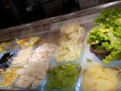 -成都你六姐·牛肉冒菜(城市集市合生汇店)