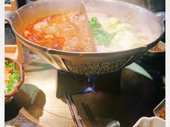 -湊湊火锅·茶憩(新中关购物中心店)