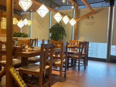 大堂-云海肴·汽锅鸡·云南代表菜(天山百盛优客店)