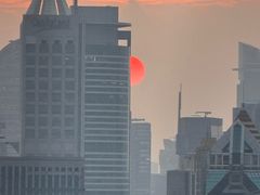 -东方明珠259米全透明悬空观光廊