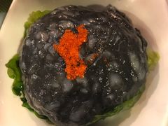 -鲜入围煮花胶鸡海鲜火锅
