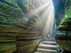 -梭布垭石林景区