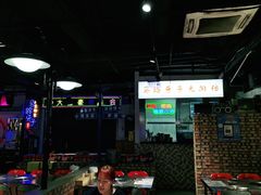 大堂-马路牙子烧烤音乐酒馆(望京店)