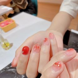 -杨美丽·美甲美睫