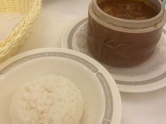 罐焖牛肉配米饭-莫斯科餐厅