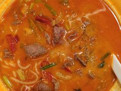 -粉小主·贵州酸汤牛肉粉(南京仙林金鹰店)