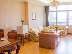 -雅馨国际月子中心