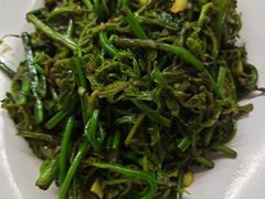 -明记烧鱼美味店