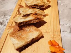 -渔语鱼新川菜Bistro(万象天地店)