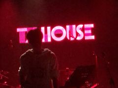-TZ House音乐现场(茅台店)