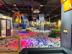 -幻贝家儿童乐园(温州银泰城店)