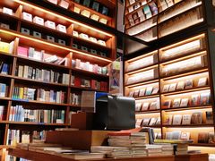 -上海三联书店READWAY(华中首店)