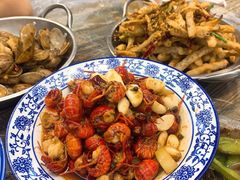 -江城燕子大排档(江汉路步行街店)