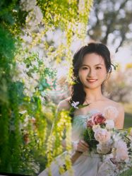 -雪中彩影婚纱摄影·微光艺术中心