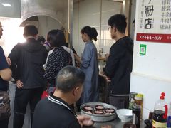 -矮子粉店1985·长沙米粉(湘春路店)