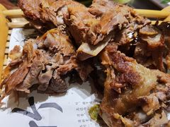 -东口码头·烧鸽子·鱼头泡饼·地方菜(金鹰悦城店)