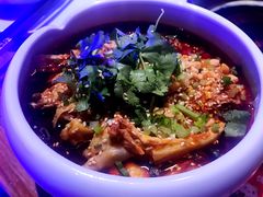 -三人行骨头王火锅(长寿店)
