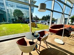 -奔驰上海利星(七宝店)