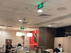 -麦当劳(西客站店)