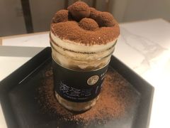 可以喝的提拉米苏-茶是一枝花泡茶店