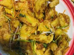 -老码头黑皮肘子锅包肉(赣水路店)