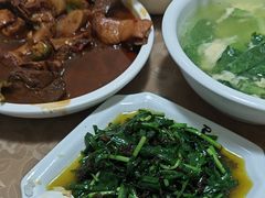 -山里人家土菜馆(茅山店)