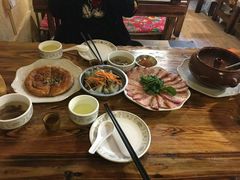 -小锅巴纳西餐厅