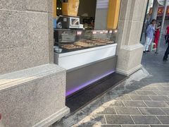 -真老大房(南京东路店)