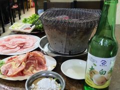 -韩风烤牛肉冷面店