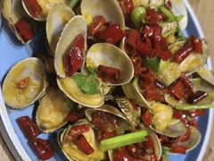 -街角等你.大连海鲜烧烤.经典铁板海鲜串(西安路店)