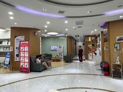 -雅悦齿科(顾村公园店)