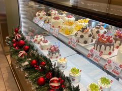 -花花卷卷·鲜食蛋糕(静安久光百货店)