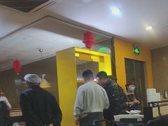 -黄记煌三汁焖锅(1818广场店)