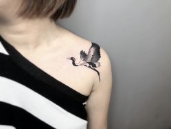 -刺客纹画纹身·洗纹身·穿孔饰品