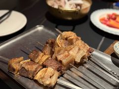-阿里家·新疆烤肉酒場 by MIG