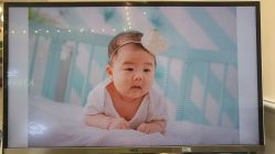 -亲吻宝贝儿童摄影