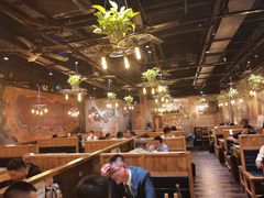 大堂-小俩口烧烤东北菜(双井店)