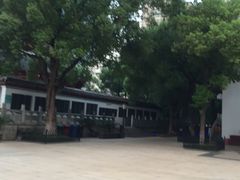-绳金塔